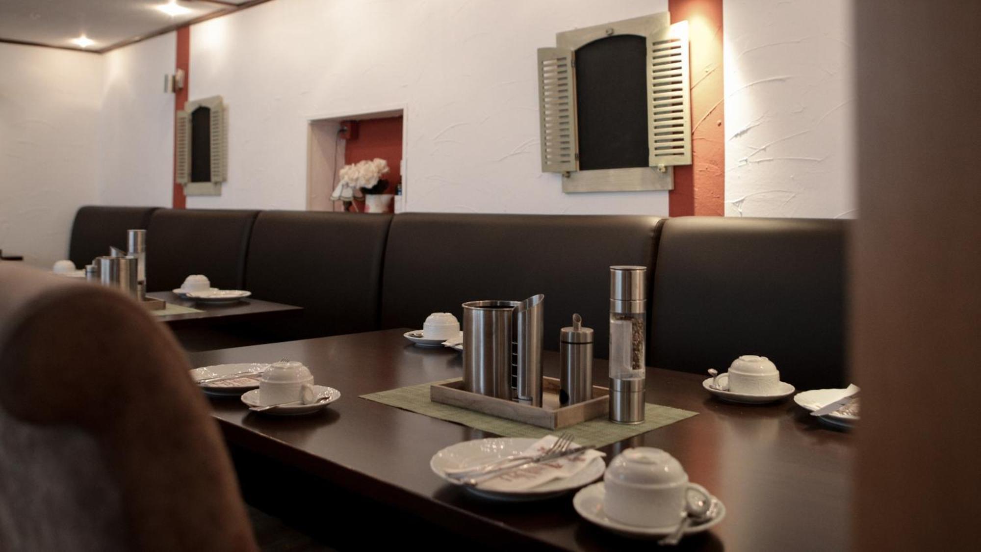 Garni Hotel Hof Zum Ахаус Экстерьер фото