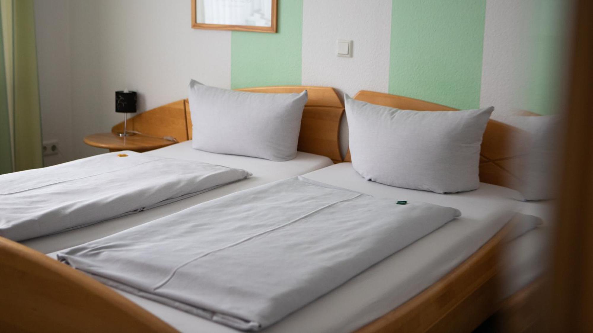 Garni Hotel Hof Zum Ахаус Экстерьер фото