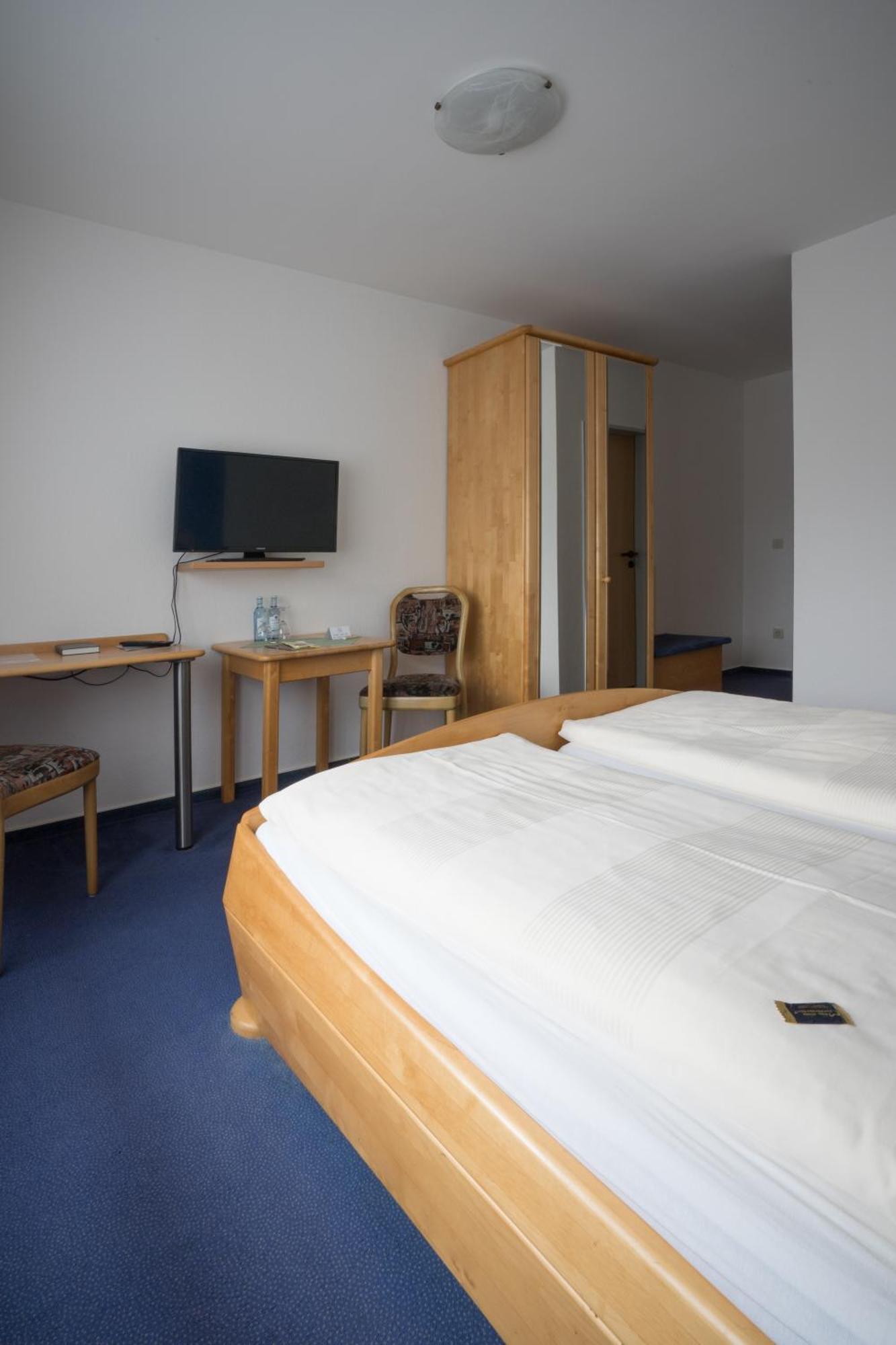 Garni Hotel Hof Zum Ахаус Экстерьер фото